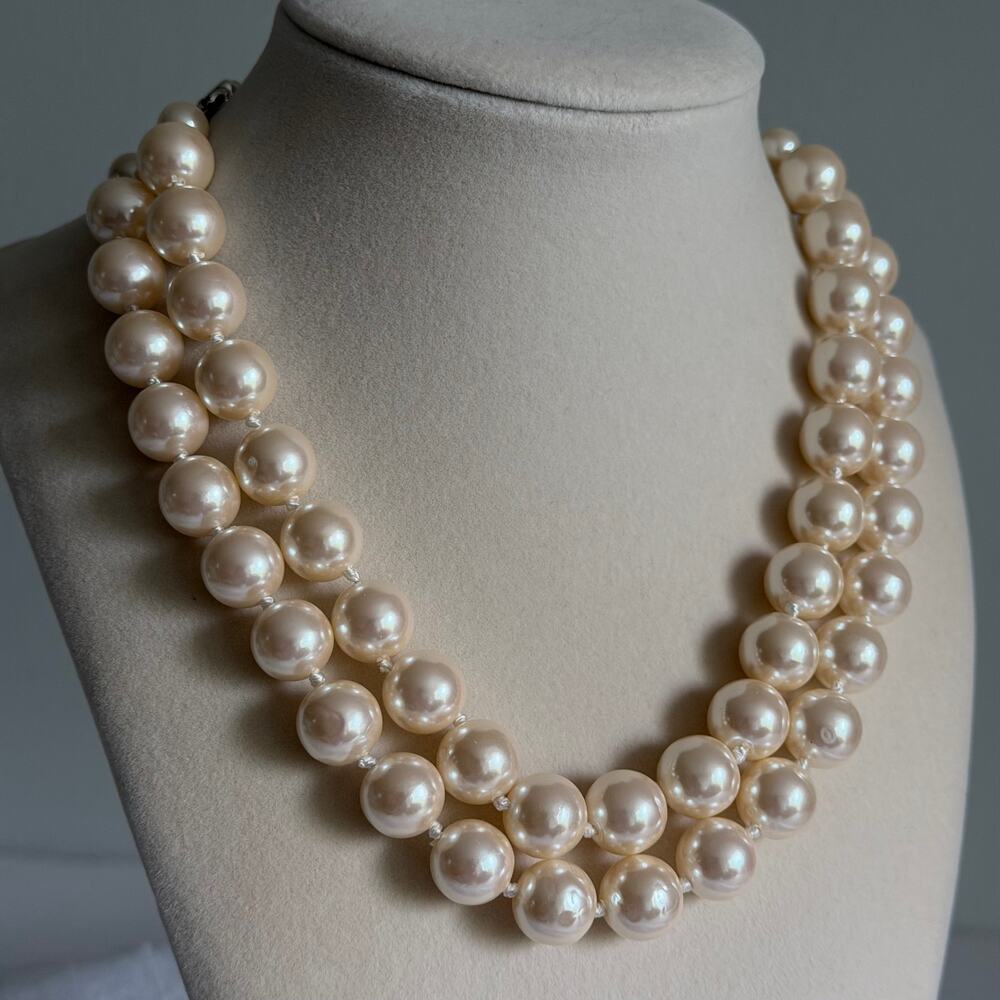 Vintage Double Strand Faux Pearl Necklace Bridal Old Money Glam Statement - Picture 5 of 6